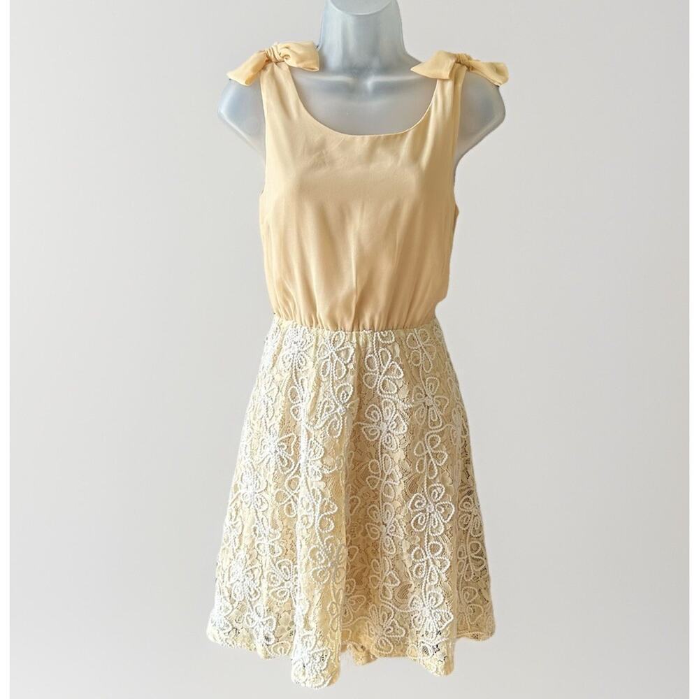 NEW A'reve Sleeveless Lace Bow Shoulder Mini Dress Size Small Coquette Romantic